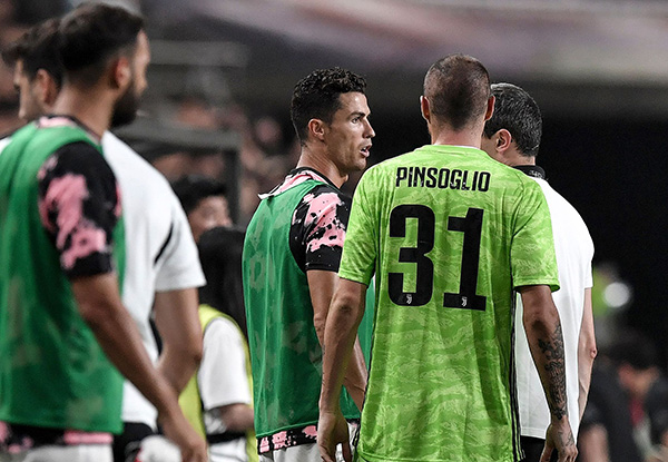 赛地聚焦——全明星赛今晚热度飙升；尤文图斯调整名单；管理层满意；数据趋势出现新变化的简单介绍-英雄联盟下载