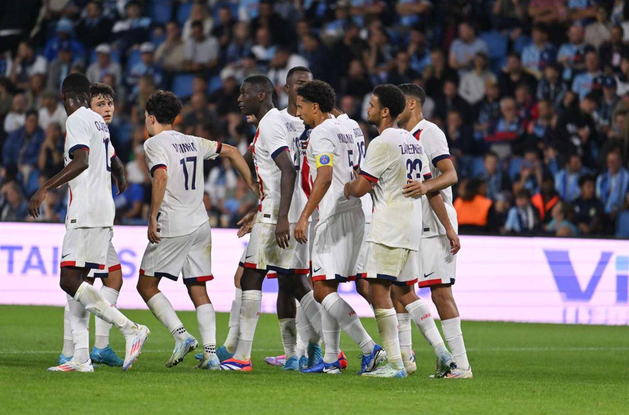 法国杯比赛中惊人的勺子点球引发门将愤怒-英雄联盟官网