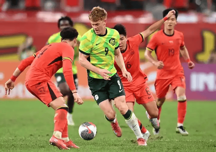 从科维托娃在中国队比赛中大胜到萨拉赫在澳大利亚队比赛中战术调整，巴黎圣日耳曼完成体检备战德甲的简单介绍-英雄联盟网页版